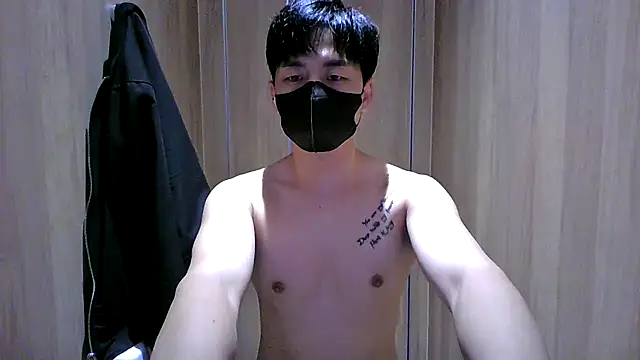 kimze7 online show from March 2026 02:52:01 AM