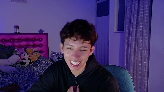 Dani Dancer online show from February 2026 12:33:02 AM