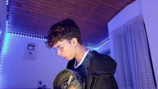 Dani Dancer online show from March 2026 02:22:01 AM