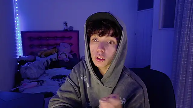 Dani Dancer online show from April 2026 02:41:01 AM