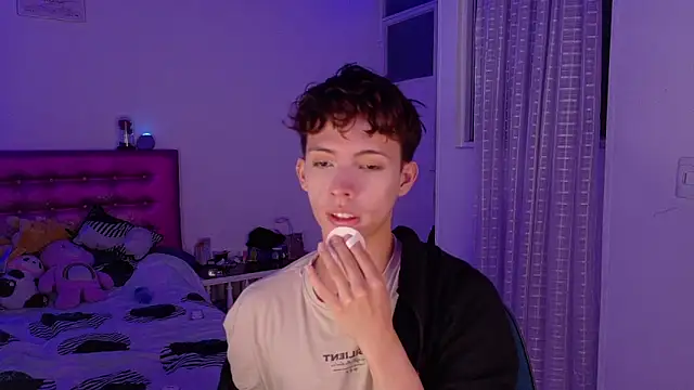 Dani Dancer online show from March 2026 12:37:02 AM