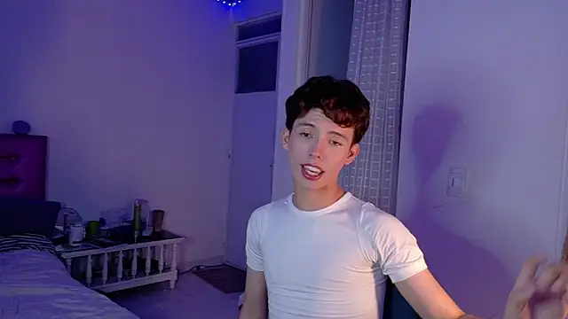 Dani Dancer online show from February 2026 11:33:01 PM