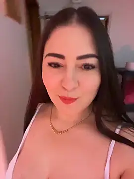 Snapshot of SecretSensuel chatting on June 2026 03:20:02 PM SecretSensuel online show from June 2026 03:20:02 PM