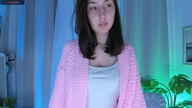 TariLechliter online show from January 2026 12:09:02 PM