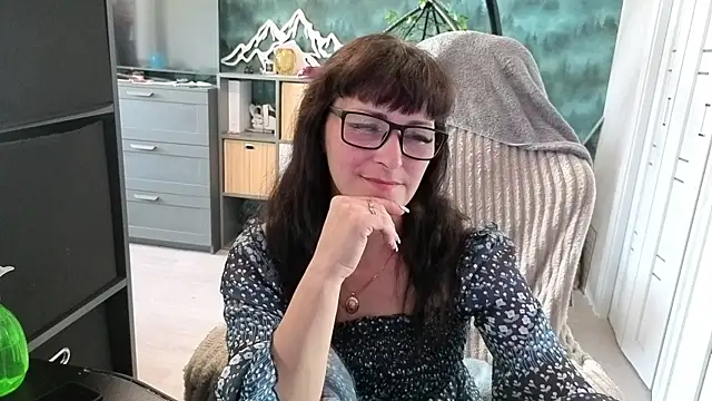 Eila Morigan online show from May 2026 07:30:01 AM