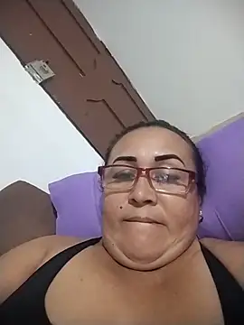 Nini Love  online show from April 2026 03:13:01 AM