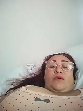 Nini Love  online show from February 2026 07:59:02 PM