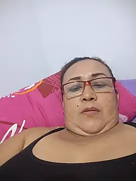 Nini Love  online show from March 2026 02:43:01 PM