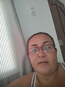 Nini Love  online show from April 2026 02:13:01 PM