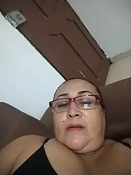 Nini Love  online show from April 2026 03:35:01 AM