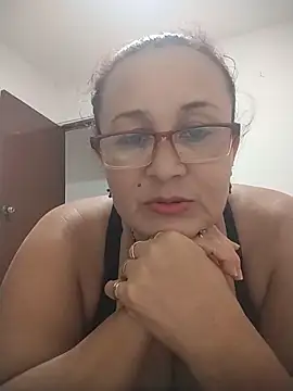 Nini Love  online show from March 2026 01:24:01 AM