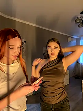 Snapshot of findwayout chatting on December 2025 01:26:02 PM findwayout online show from December 2025 01:26:02 PM