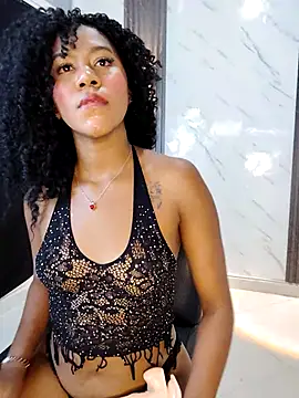 CaramelDesire online show from April 2026 01:42:02 AM