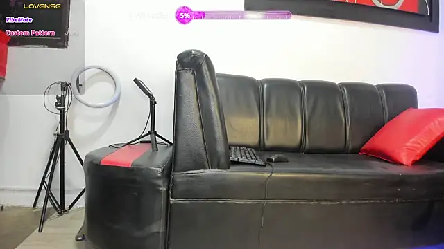 CaramelDesire online show from January 2026 01:53:02 AM