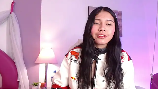 Xaander  online show from February 2026 02:54:01 AM