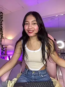 Xaander  online show from February 2026 08:38:01 PM