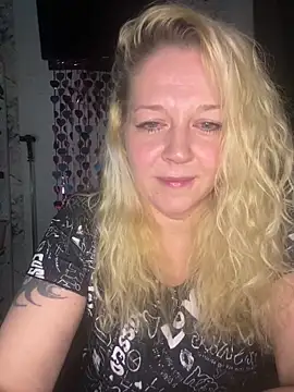 JenniferCarmen online show from February 2026 06:26:01 PM