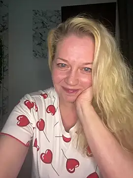 JenniferCarmen online show from February 2026 12:07:02 AM