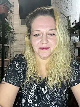 JenniferCarmen online show from March 2026 03:38:01 AM