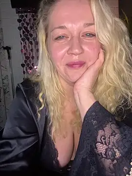 JenniferCarmen online show from February 2026 03:20:02 PM