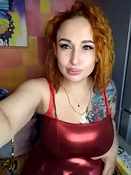 Very sly fox online show from April 2026 05:36:02 PM