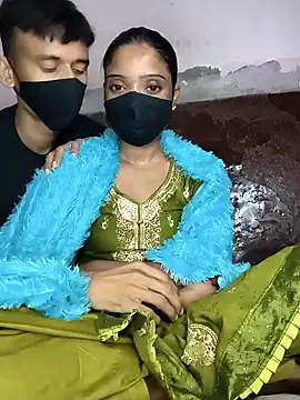 couplegk71 online show from February 2026 03:32:02 PM