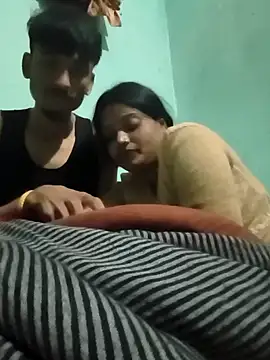 couplegk71 online show from January 2026 04:38:02 AM