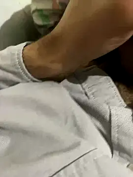 Snapshot of Wilddadycum4u chatting on December 2025 10:16:01 PM Wilddadycum4u online show from December 2025 10:16:01 PM