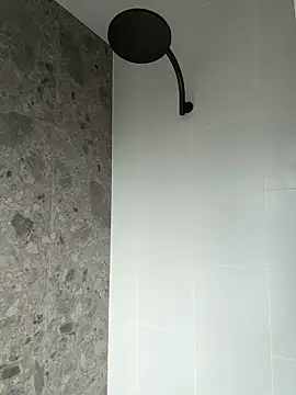 lexi242 online show from December 2025 08:35:02 PM