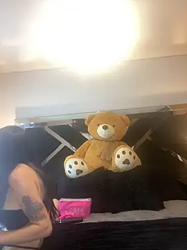 Moon Magic666 online show from February 2026 10:33:02 PM