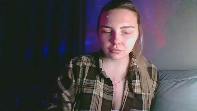 Snapshot of kit_katiki1 chatting on February 2026 10:31:02 PM kit katiki1 online show from February 2026 10:31:02 PM