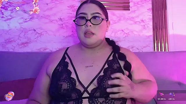Mia Carters online show from May 2026 01:15:02 AM