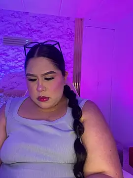 Mia Carters online show from April 2026 11:07:02 PM