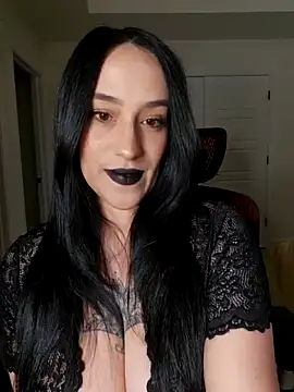 BustyVampyre online show from February 2026 12:11:01 AM