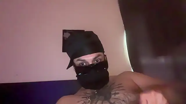 Snapshot of angelblanco chatting on January 2026 06:44:02 PM angelblanco online show from January 2026 06:44:02 PM