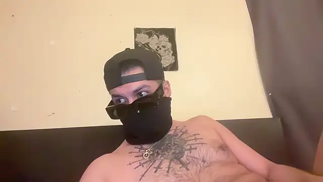 Snapshot of angelblanco chatting on February 2026 08:22:01 AM angelblanco online show from February 2026 08:22:01 AM