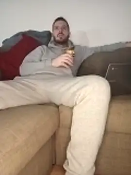 Snapshot of cheekycherryx chatting on December 2025 12:55:01 AM cheekycherryx online show from December 2025 12:55:01 AM