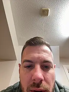 Snapshot of cheekycherryx chatting on December 2025 09:21:02 PM cheekycherryx online show from December 2025 09:21:02 PM