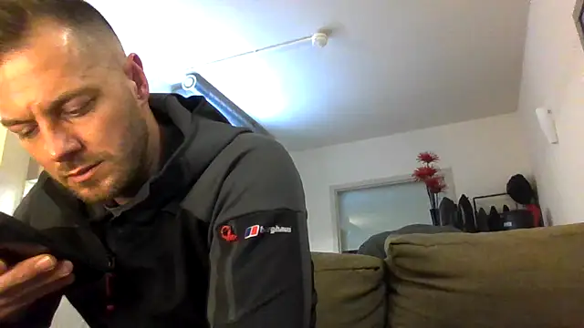 Snapshot of cheekycherryx chatting on February 2026 12:24:02 AM cheekycherryx online show from February 2026 12:24:02 AM