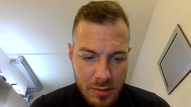 Snapshot of cheekycherryx chatting on February 2026 11:05:02 PM cheekycherryx online show from February 2026 11:05:02 PM