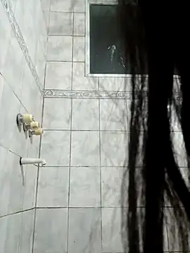 Snapshot of AmaTiffany chatting on December 2025 11:32:02 PM AmaTiffany online show from December 2025 11:32:02 PM