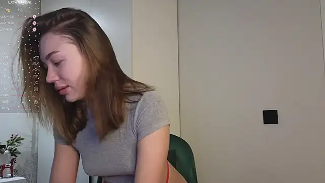 PrincessDafney online show from December 2025 04:51:02 AM