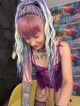 Tattoo  Moon online show from May 2026 12:25:02 AM