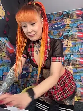 Snapshot of Tattoo__Moon chatting on March 2026 02:11:01 AM Tattoo Moon online show from March 2026 02:11:01 AM