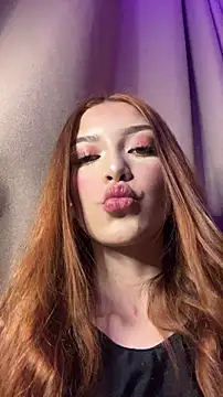 HoneyWeebsss online show from April 2026 03:46:01 AM