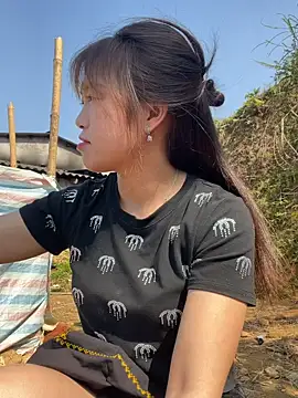 sofia-bae online show from March 2026 07:19:01 AM