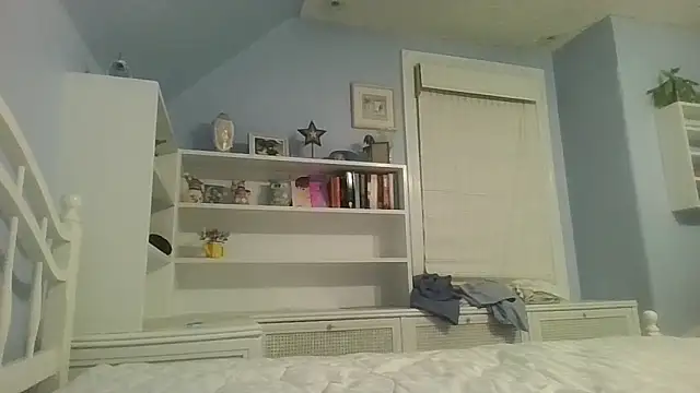 BeefyNcloudy online show from March 2026 03:14:02 AM