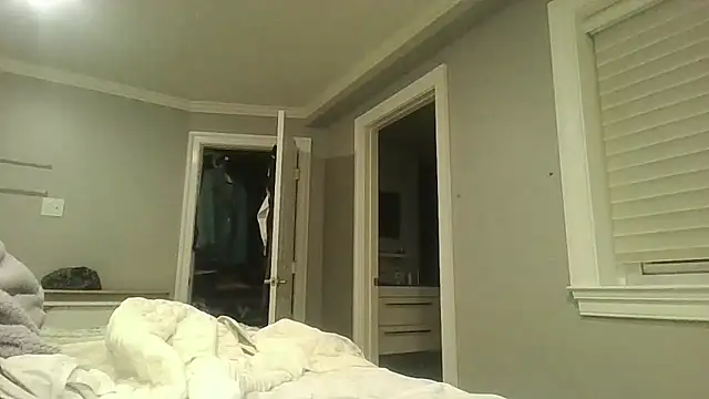 BeefyNcloudy online show from December 2025 10:35:02 PM