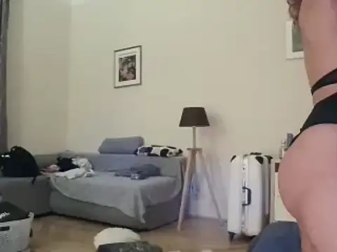 Bellaa25 online show from April 2026 05:59:02 PM