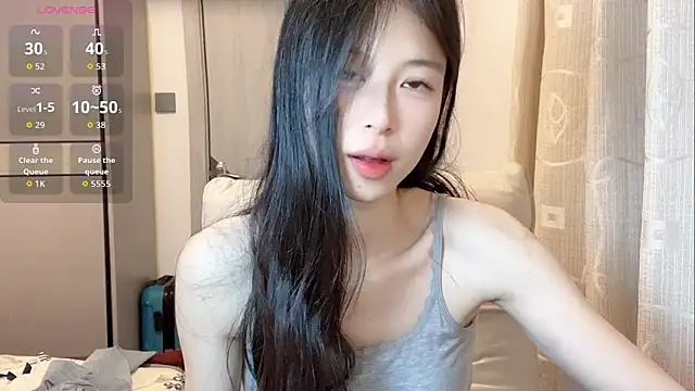 tiantian-160 online show from April 2026 05:38:02 PM